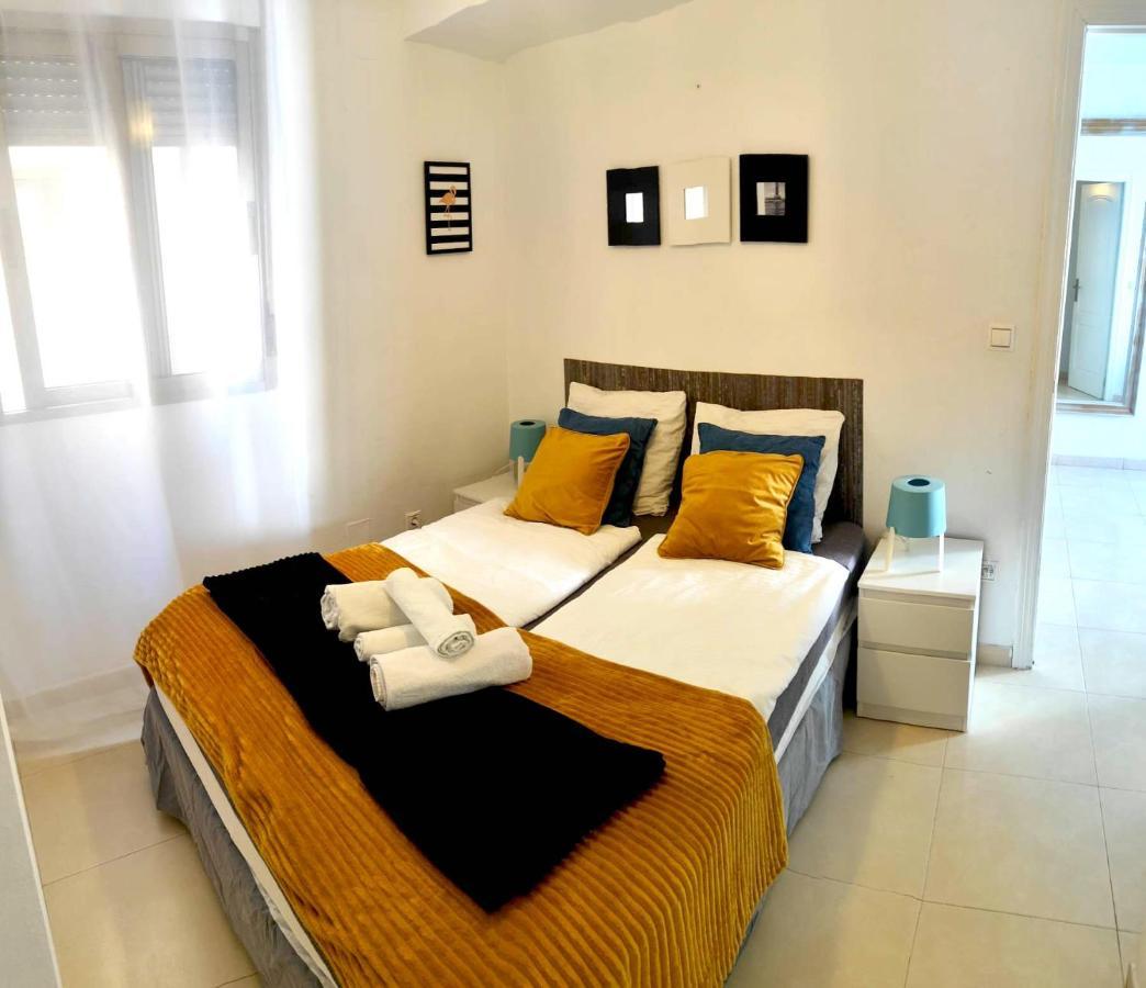 La Playa Blanca 1 Orbiplaya, Pool, Beach Front, Wifi Apartment Torrevieja Exterior photo
